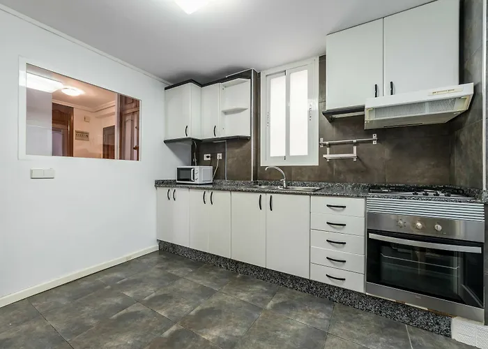 Travel Habitat Mestalla Valencia